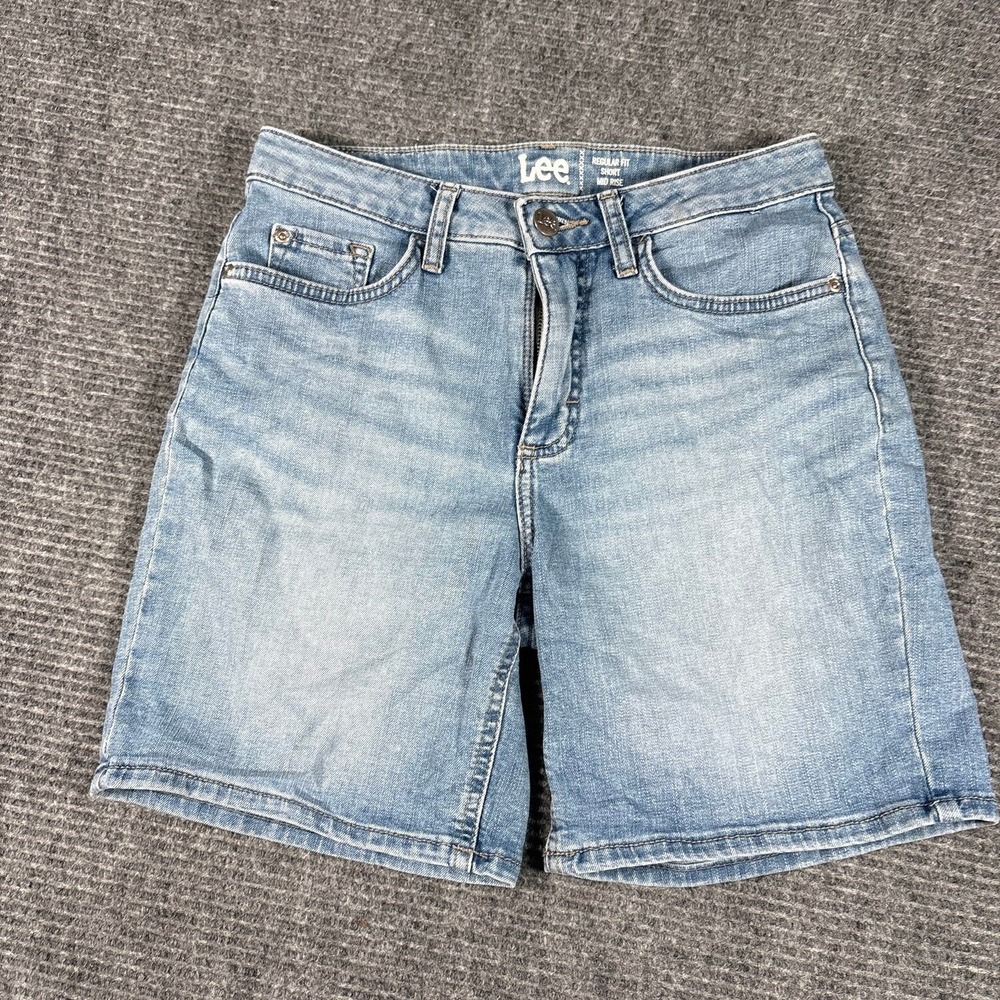 Lee Denim Shorts Womens 6M Light Wash Excellent Regular Fit Mid Rise Stretch